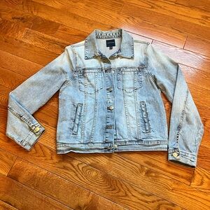 Just USA Light Wash Denim Jacket